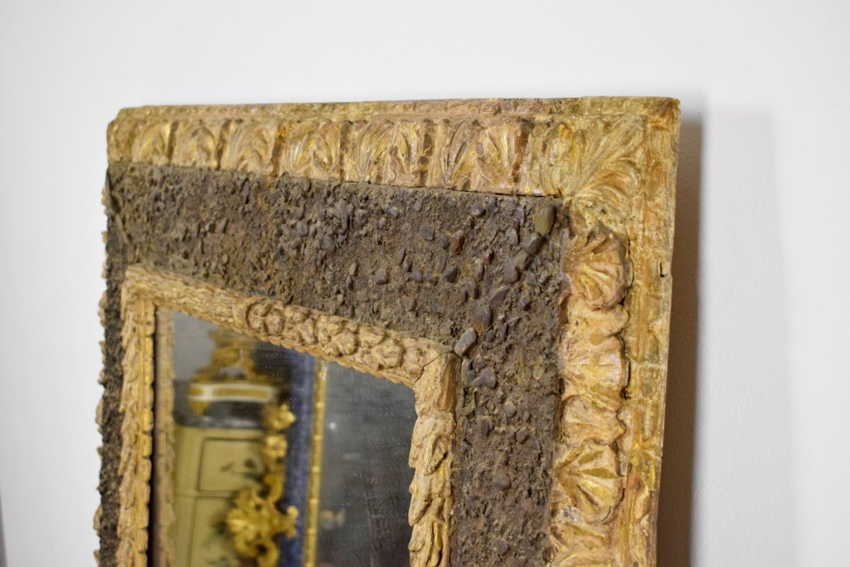 Miroir Italien Du XVIIe Siècle En Bois Sculpté Et Doré Avec Des Applications à Motif Rocheux-photo-6