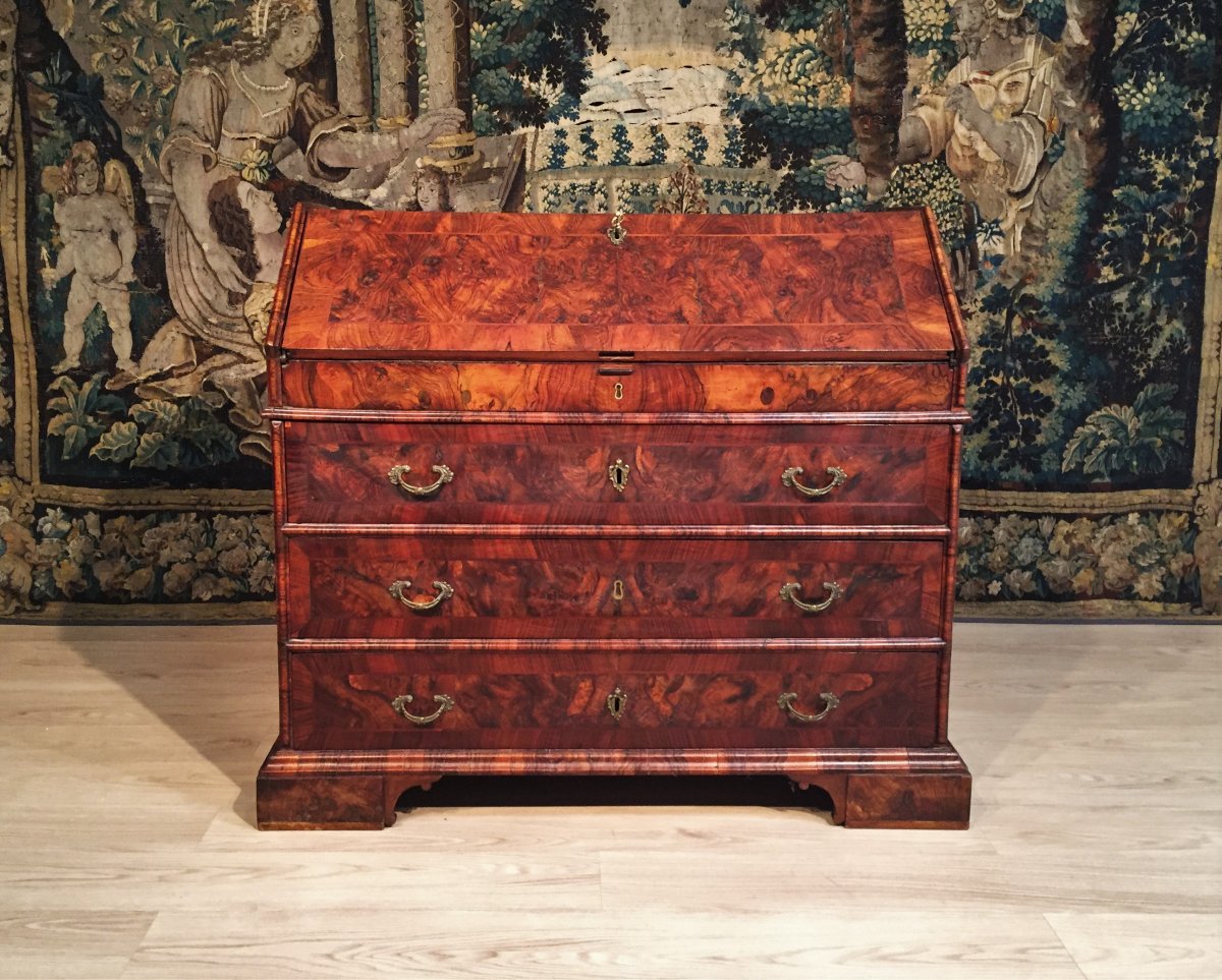 18th Century, Italian Walnut Wood Bureau Chest Of Drawer -photo-3