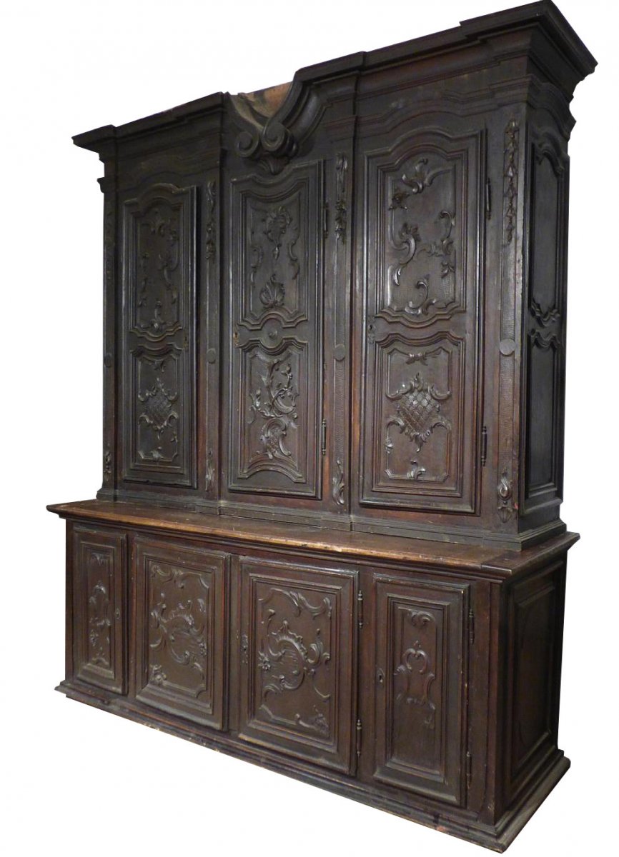 17th Century, Italian Carved Wood Sacristy Cabinet-photo-2