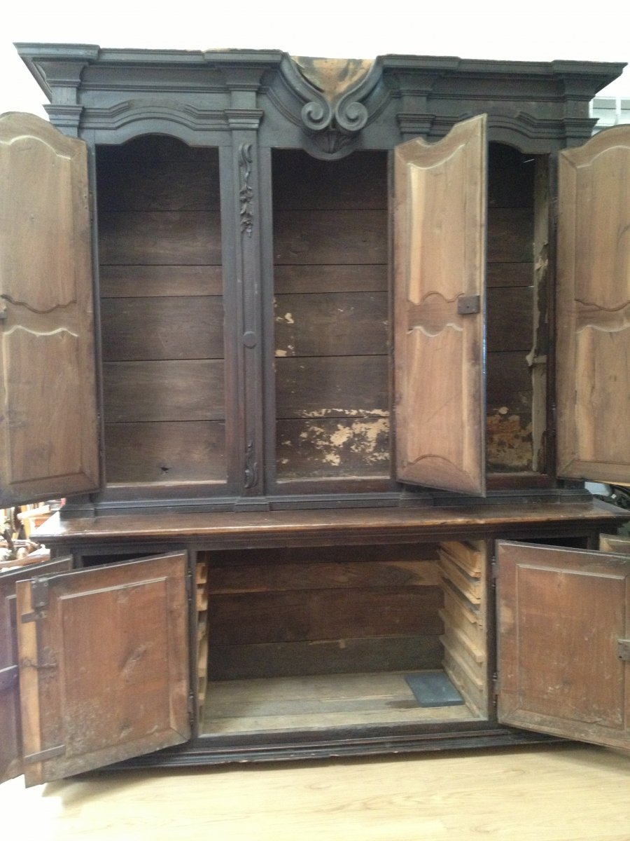 17th Century, Italian Carved Wood Sacristy Cabinet-photo-1