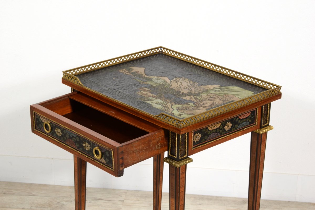 Elegant Wood Coffee Table, Chinoiserie Lacquer And Gilt Bronze Applications, 19th Century France-photo-3