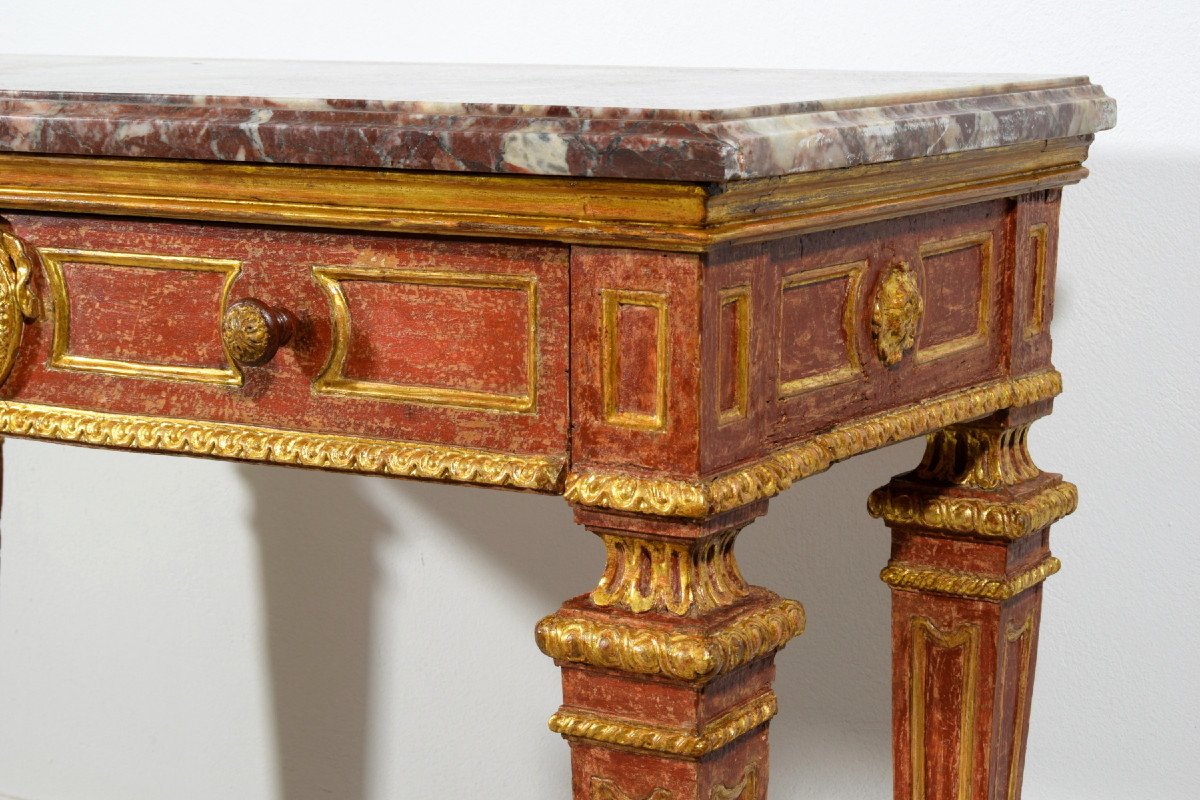 Carved, Golden And Lacquered Wood Console With Red Background, Marble Top-photo-4