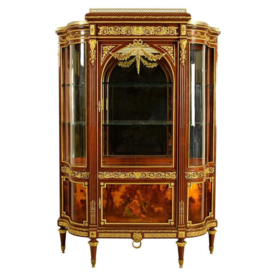 19th Century, Mahogany And Gilt Bronze French Showcase 