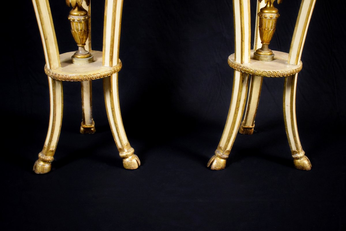 18th Century, Pair Of Italian Neoclassical Lacquered And Gilt Wood Table Gueridon -photo-6