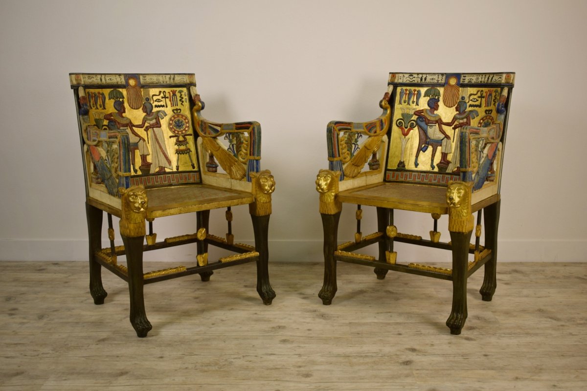 20th Century, Pair Of Lacquered Giltwood Armchairs In Egyptian Revival Style-photo-3