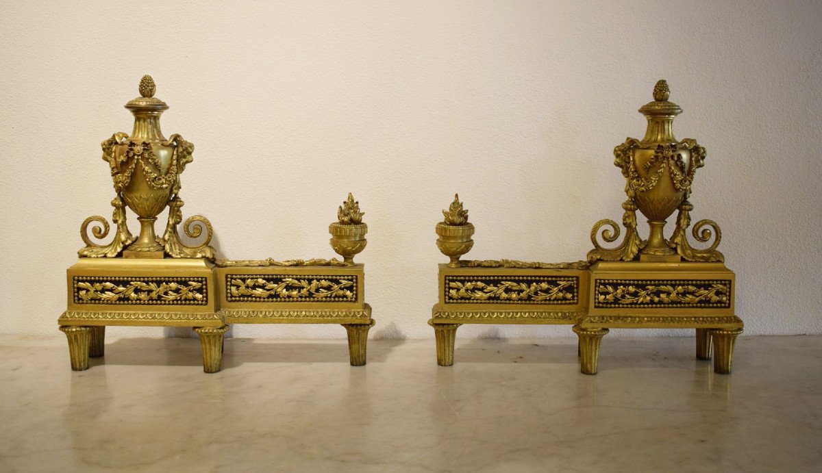 17th Century, Pair Of French Louis XVI Gilt Bronze Fireplace Chenets-photo-4