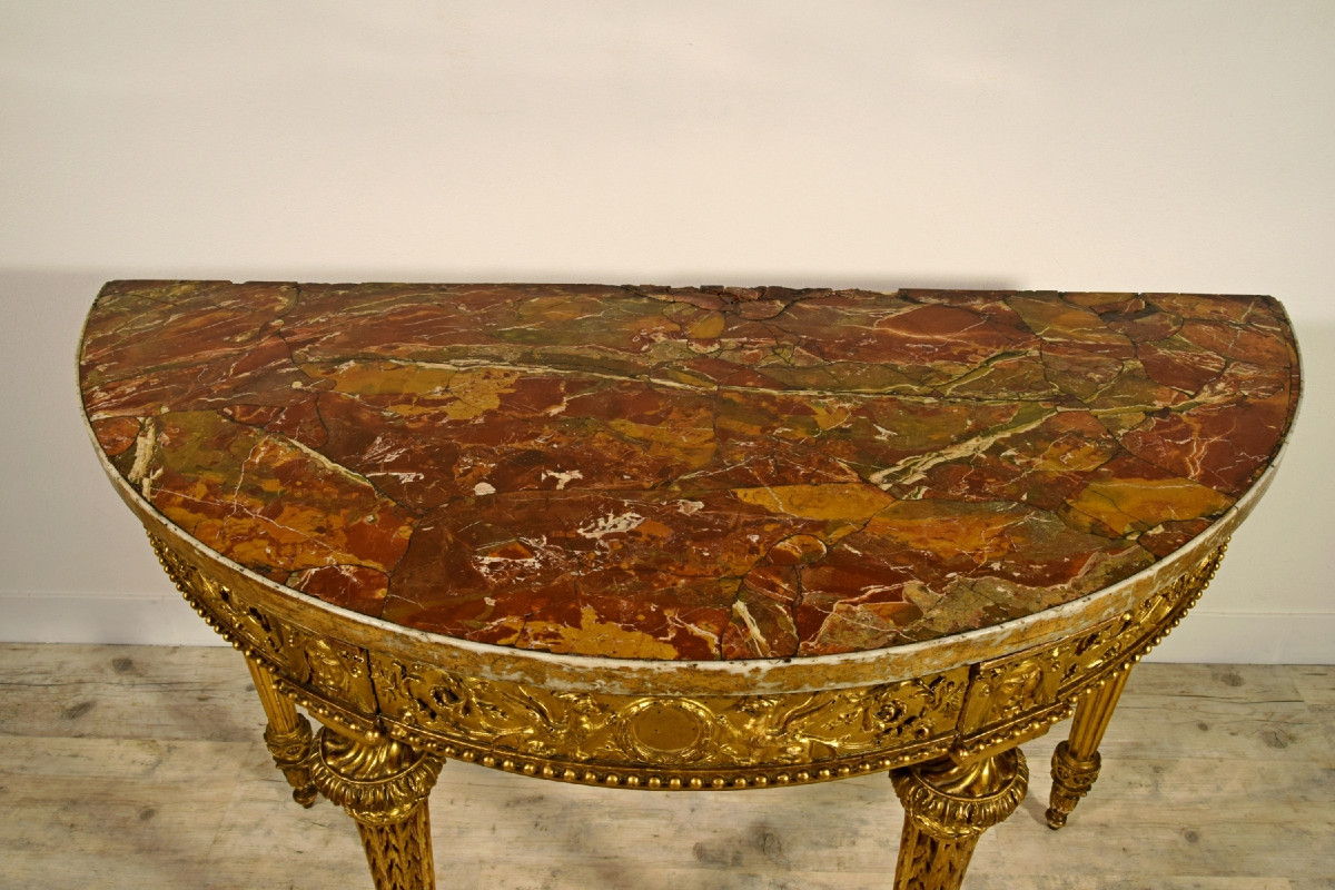 18th Century, Italian Neoclassical Carved Giltwood Demi-lune Console-photo-2