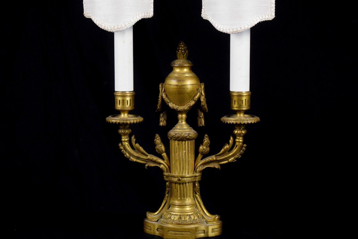 Paire De Lampes Bouillotte à Deux Lumières En Bronze Ciselé Et Doré, France XIXe Siècle-photo-3
