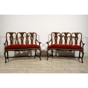 Pair Of Sofas In Carved Walnut And Lacquered Chinoiserie, Venice, Early 18th Century