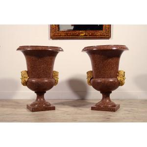 Paire De Vases En Bronze Laqué Faux Porphyre, Rome, Début Du XXe Siècle, Style Néoclassique