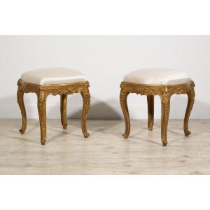 18th Century, Italian Pair Of Gilt Wood Louis XV Stools 