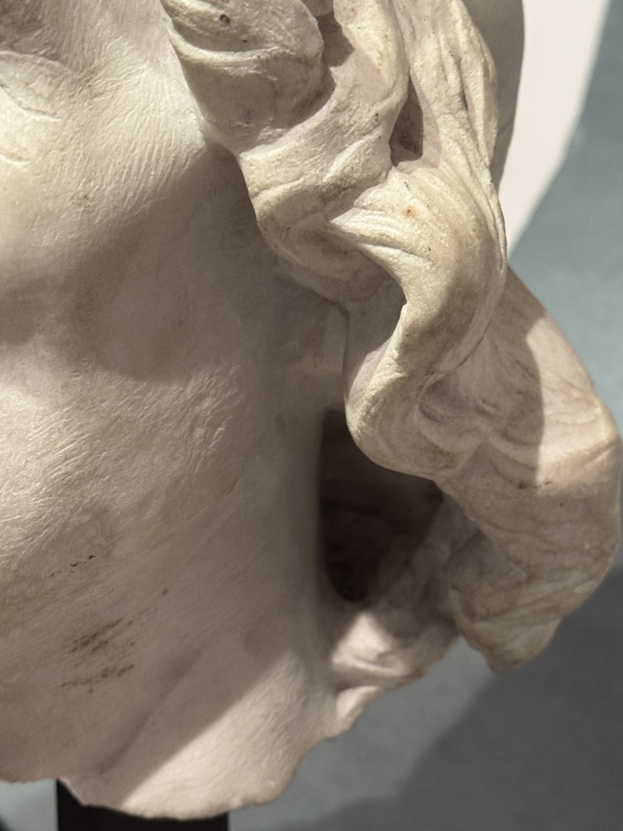 Head Of A Man In White Marble-photo-4