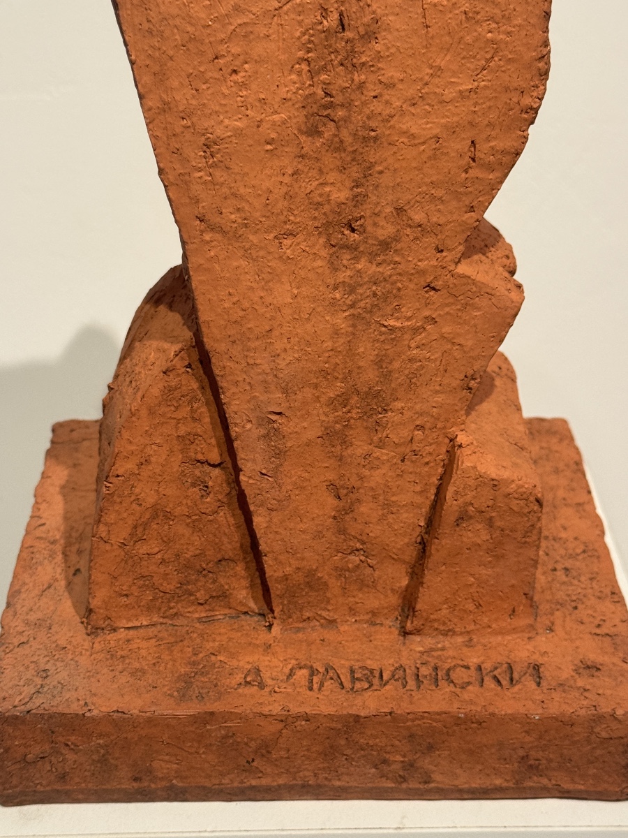 Buste en terre cuite cubiste par Anton Lavinsky.-photo-4