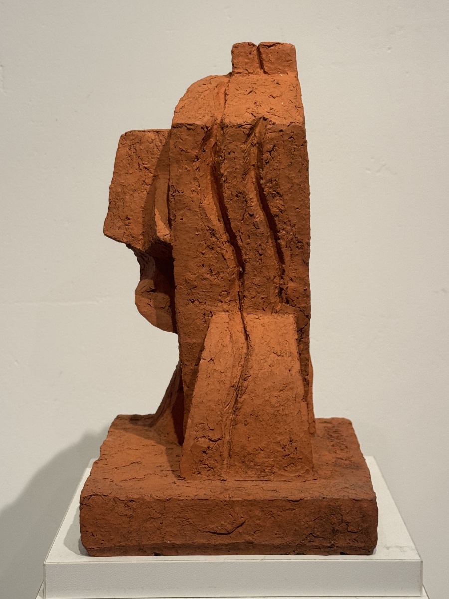 Buste en terre cuite cubiste par Anton Lavinsky.-photo-1