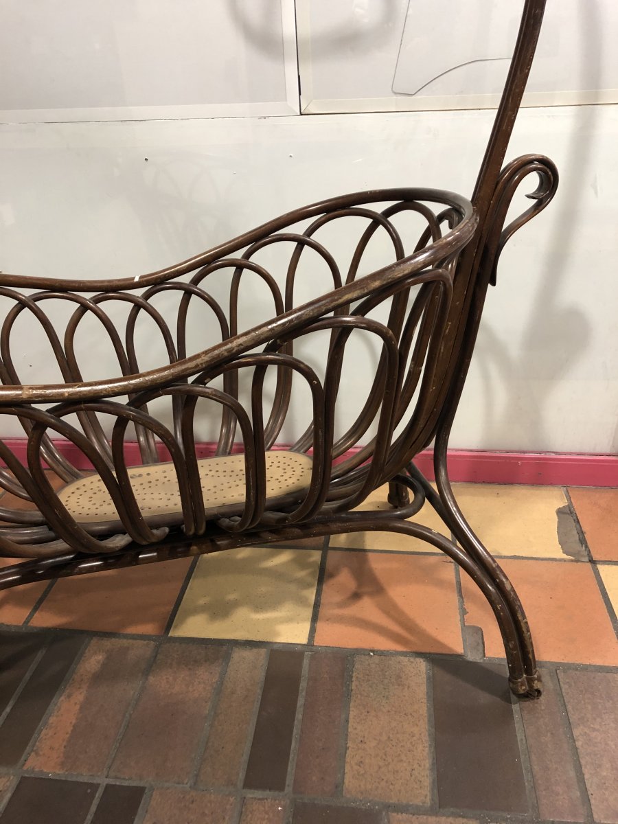 Berceau  en bois courbé Par Thonet-photo-2