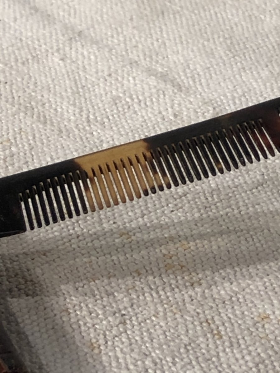 Silver Mustache Comb And Tortoiseshell.-photo-3