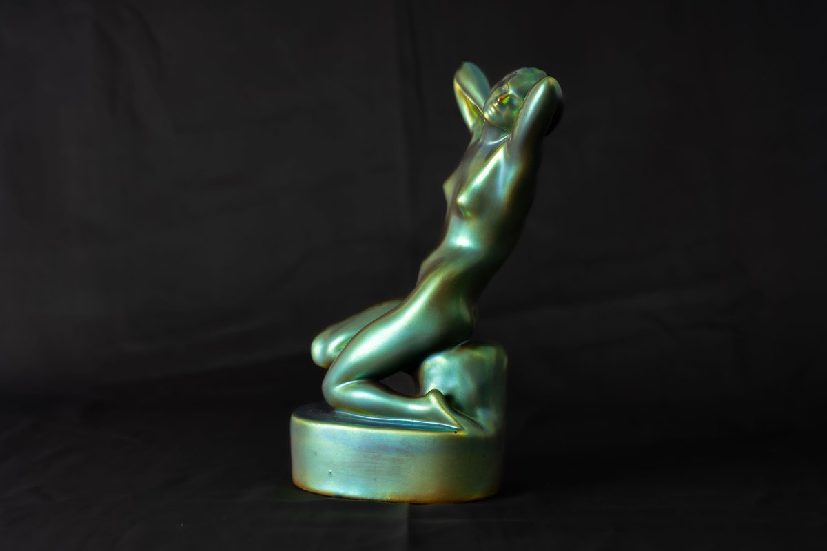 Zsolnay Eosine “desire” – Nude Woman-photo-2