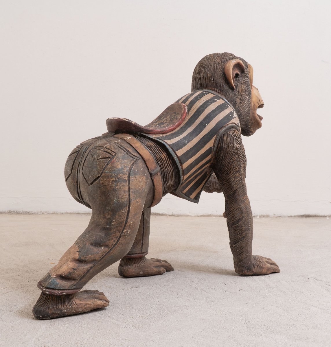 Rare figure de chimpanzé de carrousel, début du XXe siècle-photo-1