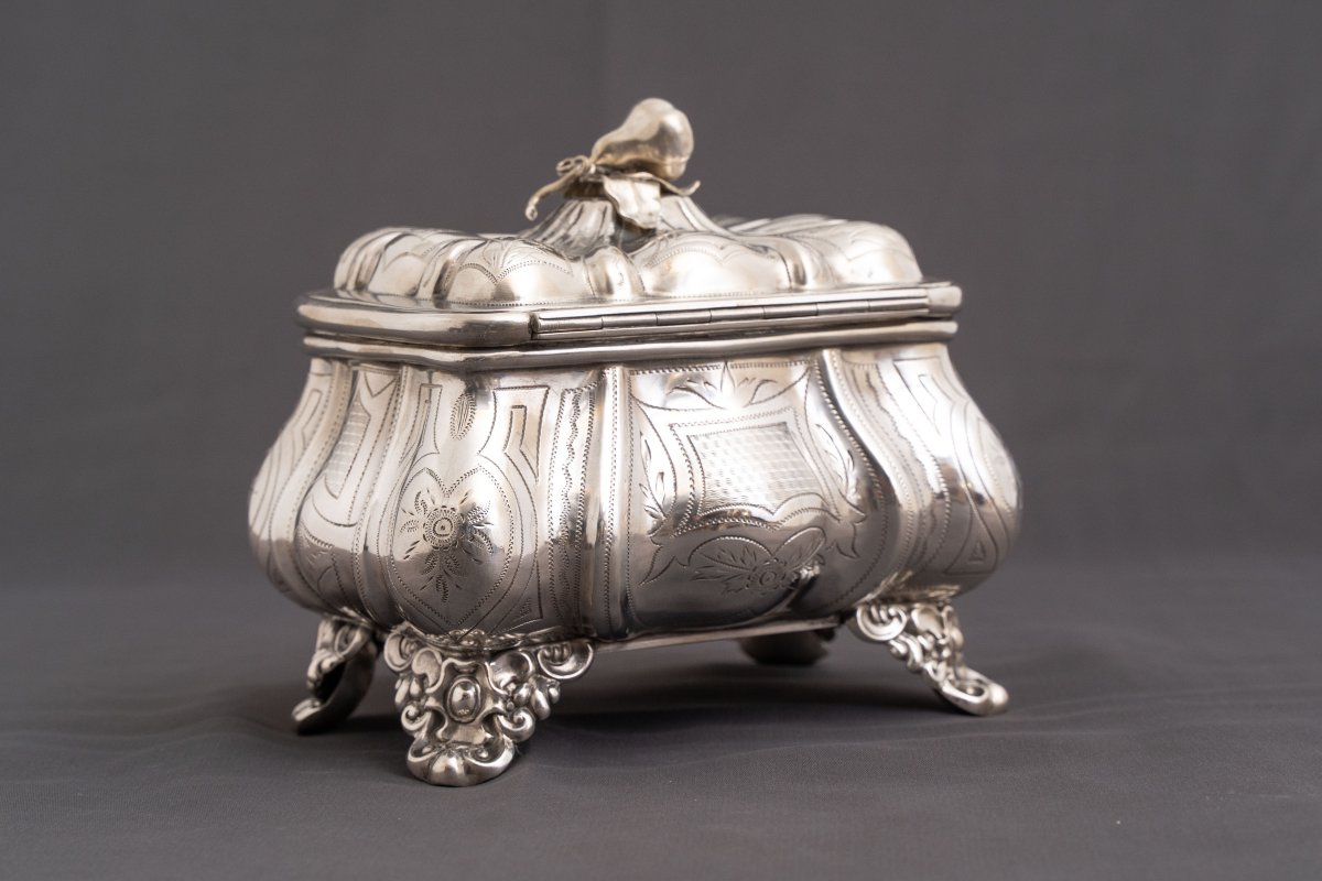 Silver Etrog Box — A Jewish Ritual Object-photo-3