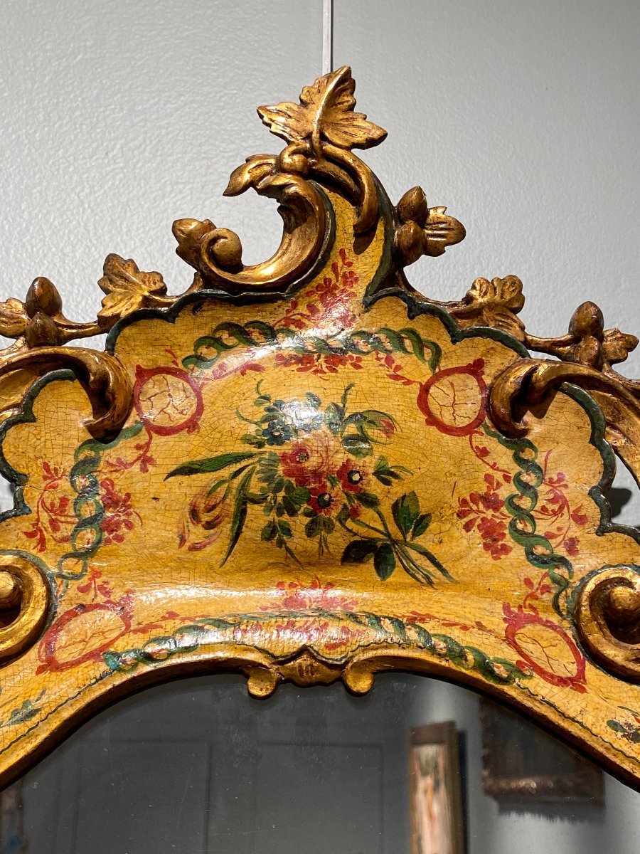 Venetian Mirror In Lacquered Wood With Floral Motifs-photo-4
