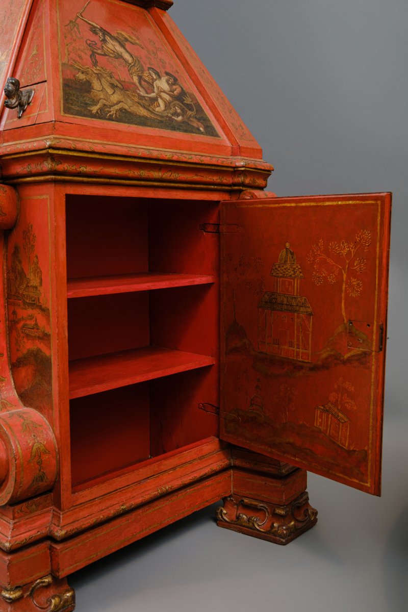 Rare Venetian Cabinet Lacquered In Red And Painted With Mythological Motifs, Venice 18th Centur-photo-6