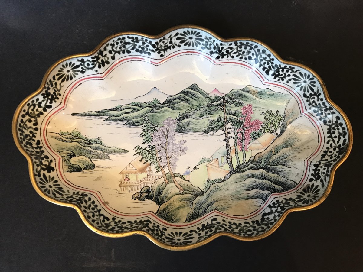 Small Chinese Enameled Dish, 19th Century