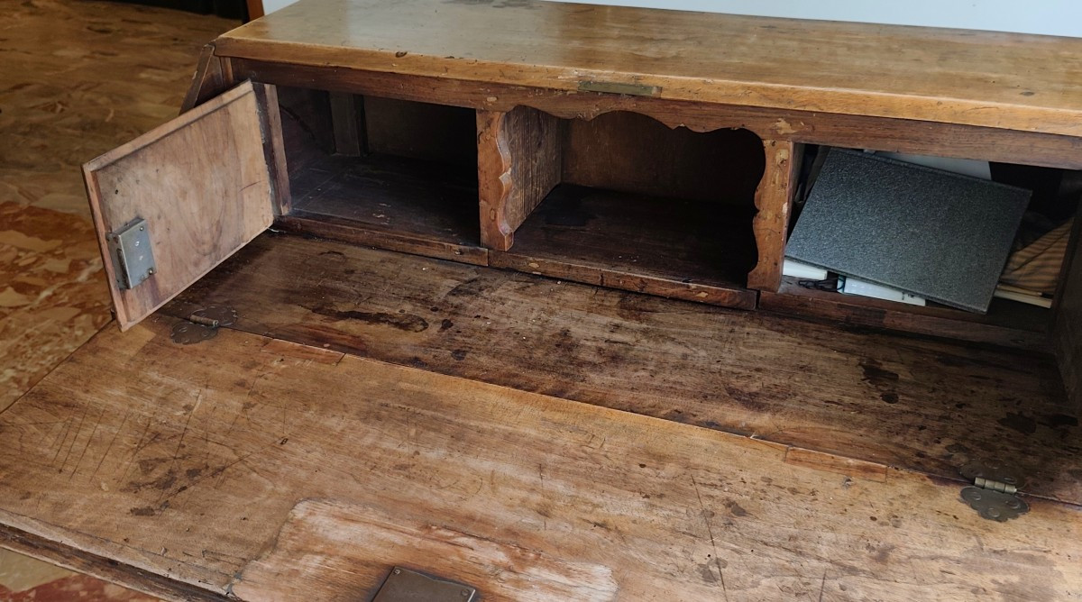 Bureau à abattant en bois de noyer blond du XVIIIe siècle, Bologne-photo-1