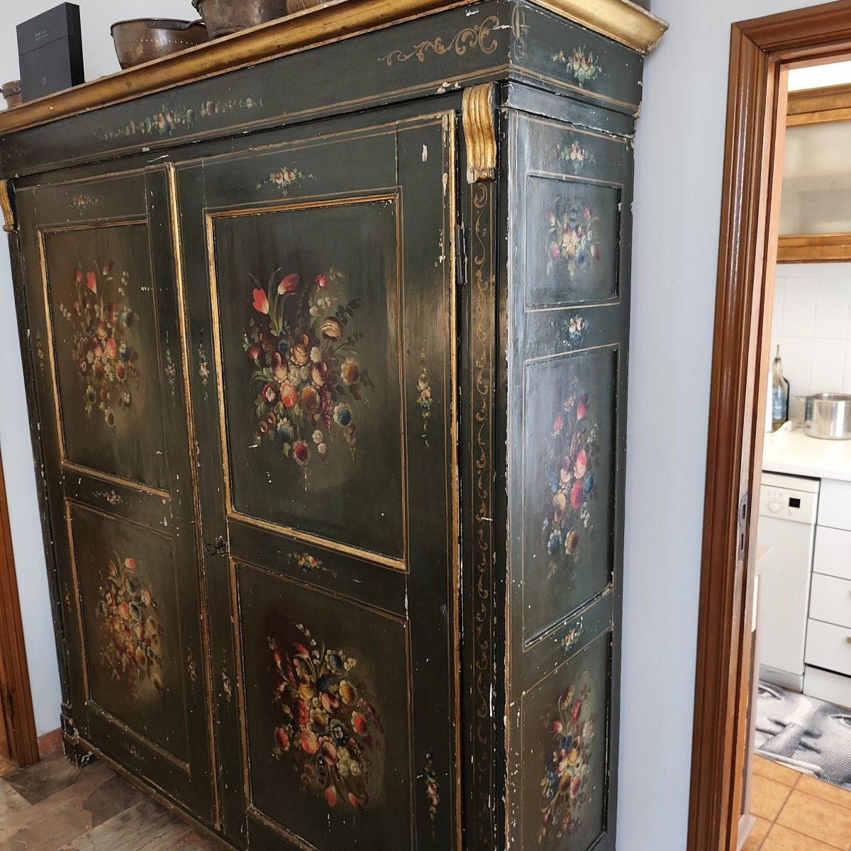 Late 19th-century Painted Wardrobe Florence-photo-2