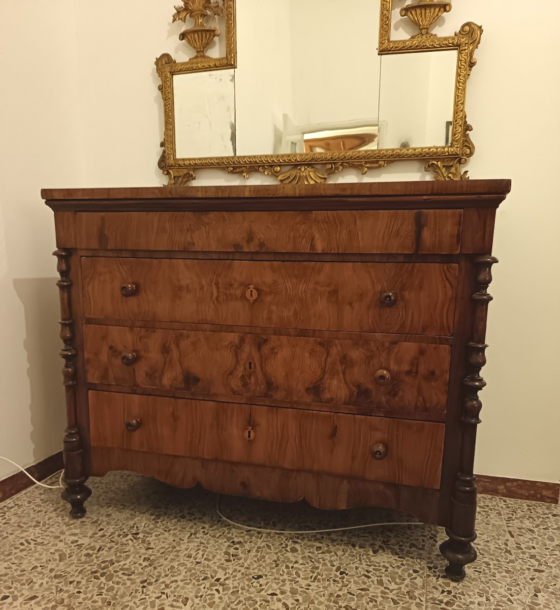 Commode en noyer 1840 avec colonnes Bologne
