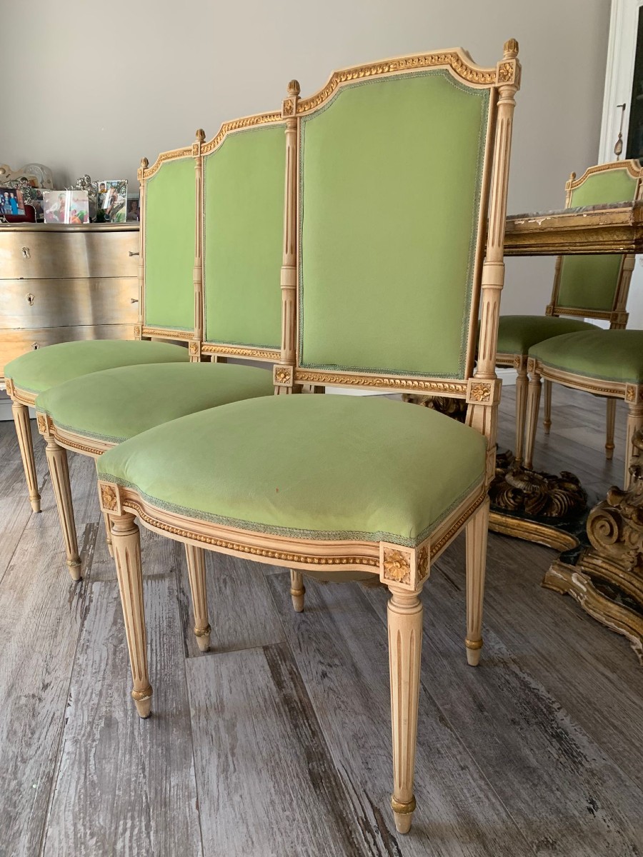 Table fin XIXe avec plateau en marbre et chapiteaux dorés et six chaises-photo-4