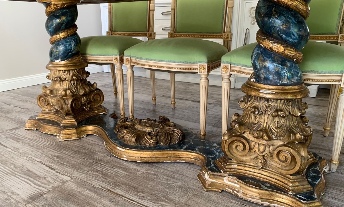 Table fin XIXe avec plateau en marbre et chapiteaux dorés et six chaises-photo-7