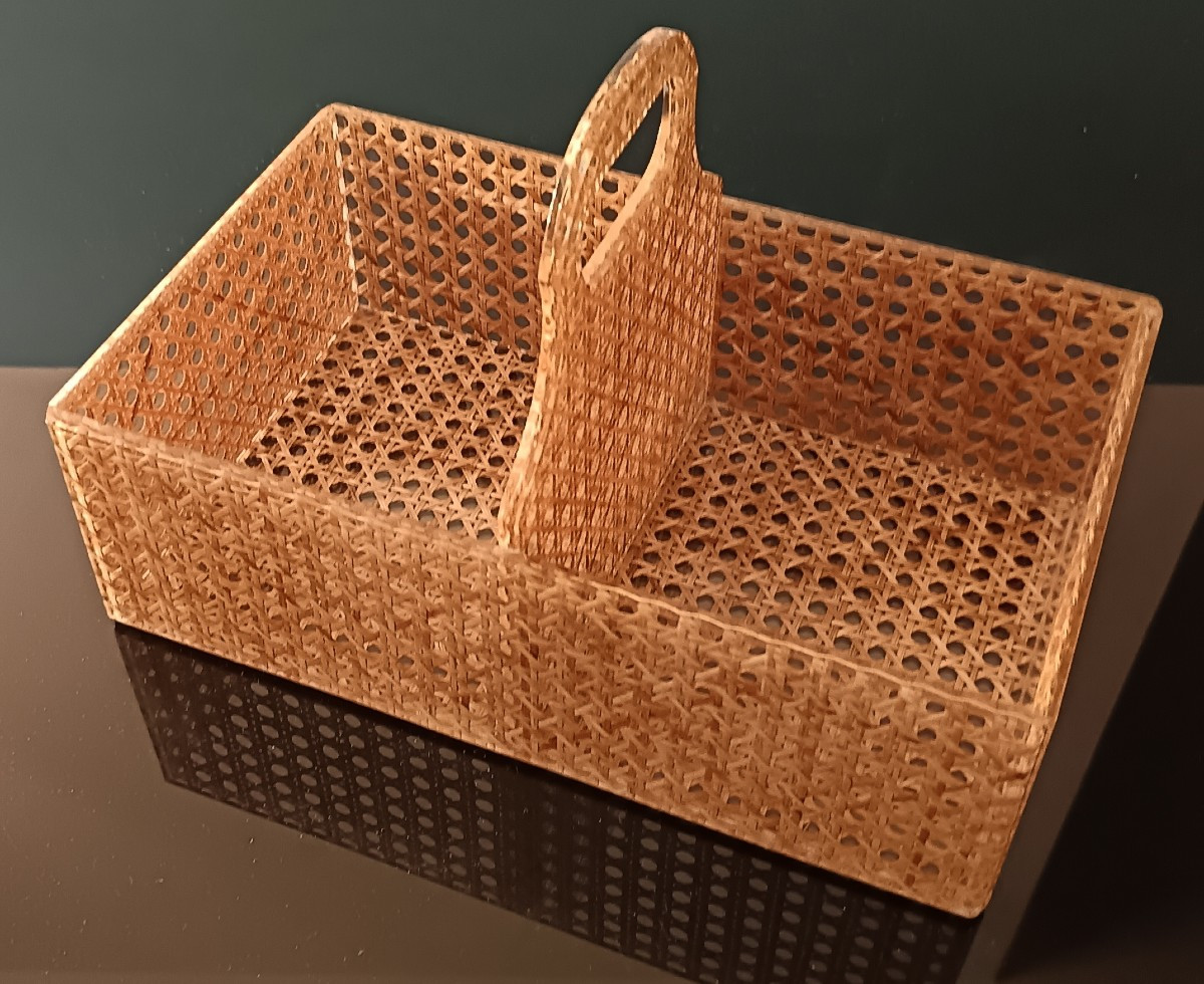 Porte-revues en plexiglas et paille de Vienne années 70-photo-4