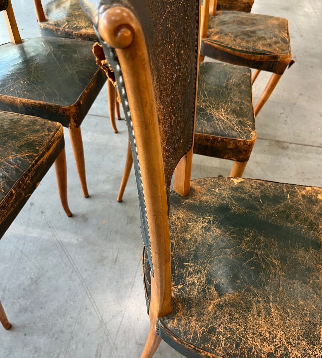 8 chaises avec assise en cuir de 1930/40 par Osvaldo Borsani-photo-5