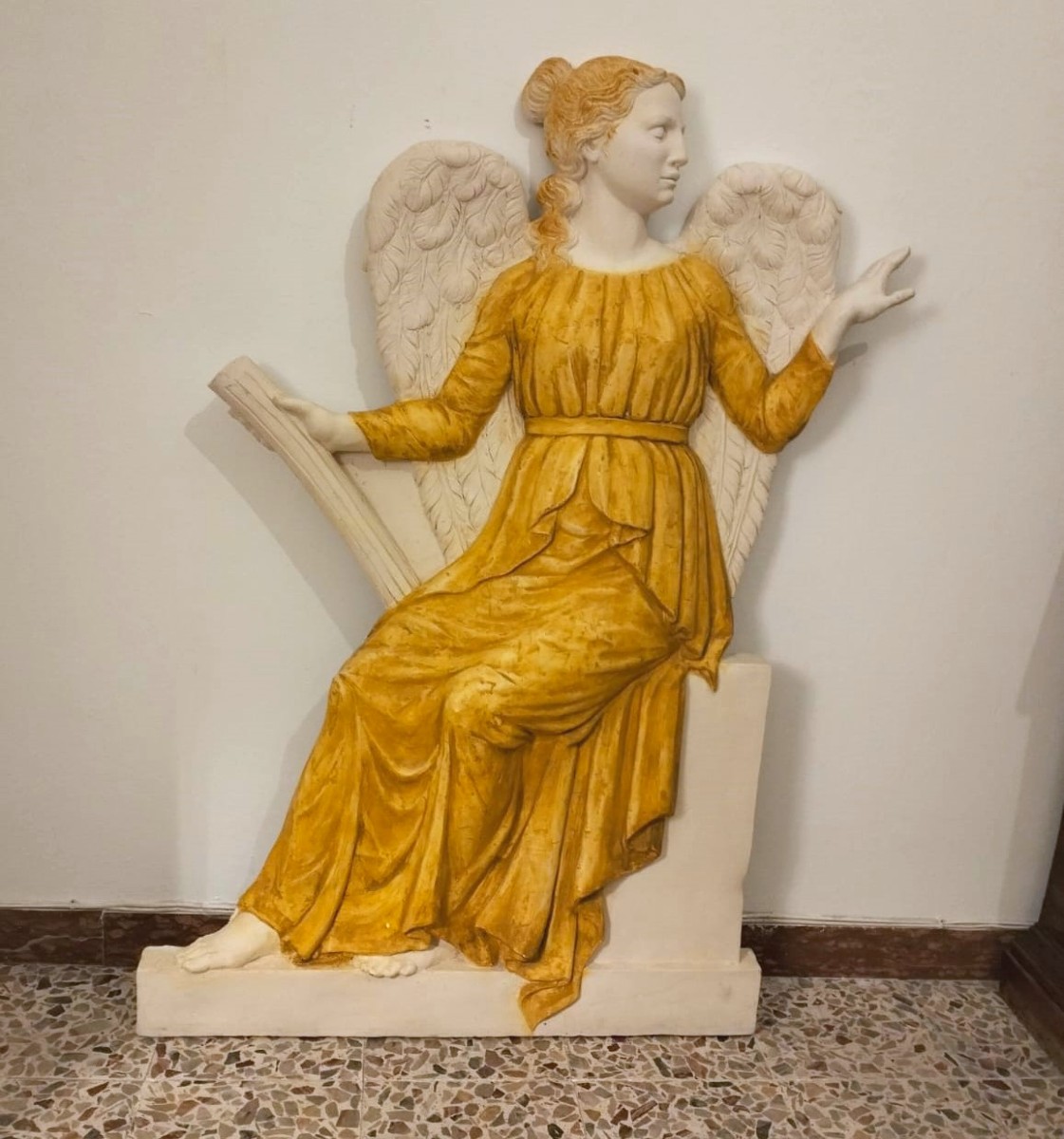 Pair Of 1960s Fiberglass Angels From The Galli Theatre-photo-3