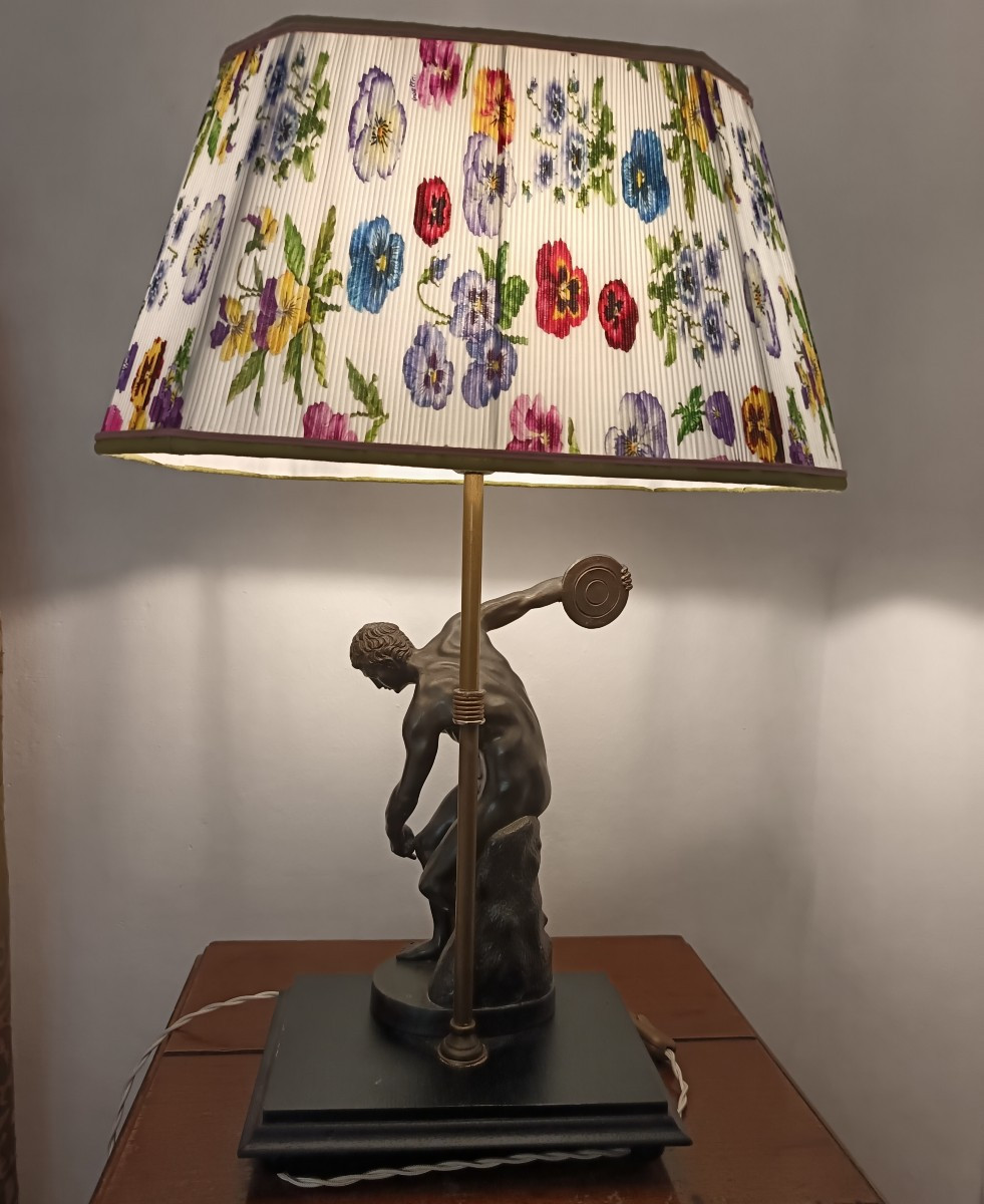 Lampe avec discobole en bronze du XIXe siècle-photo-4