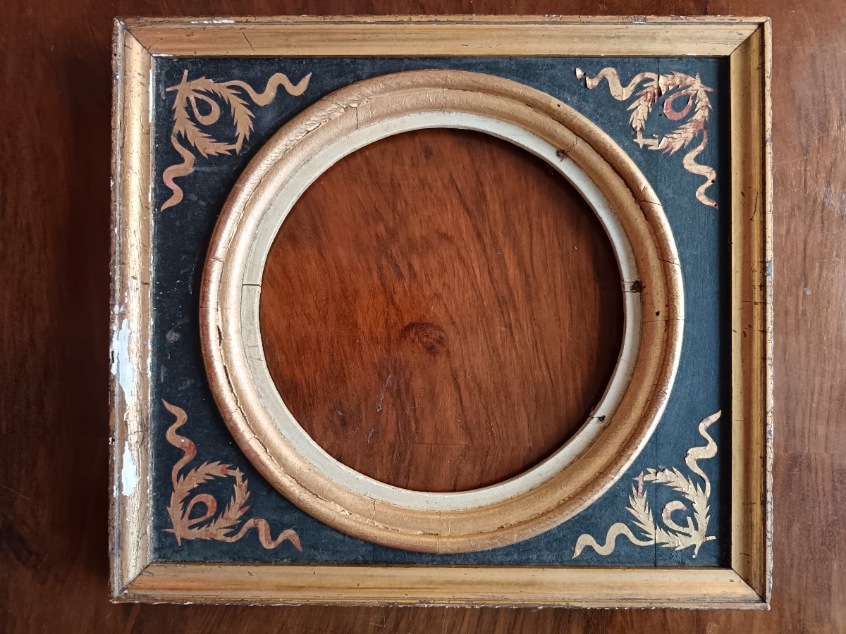 18th-century Ebonized Wood Frame And Pure Gold Leaf