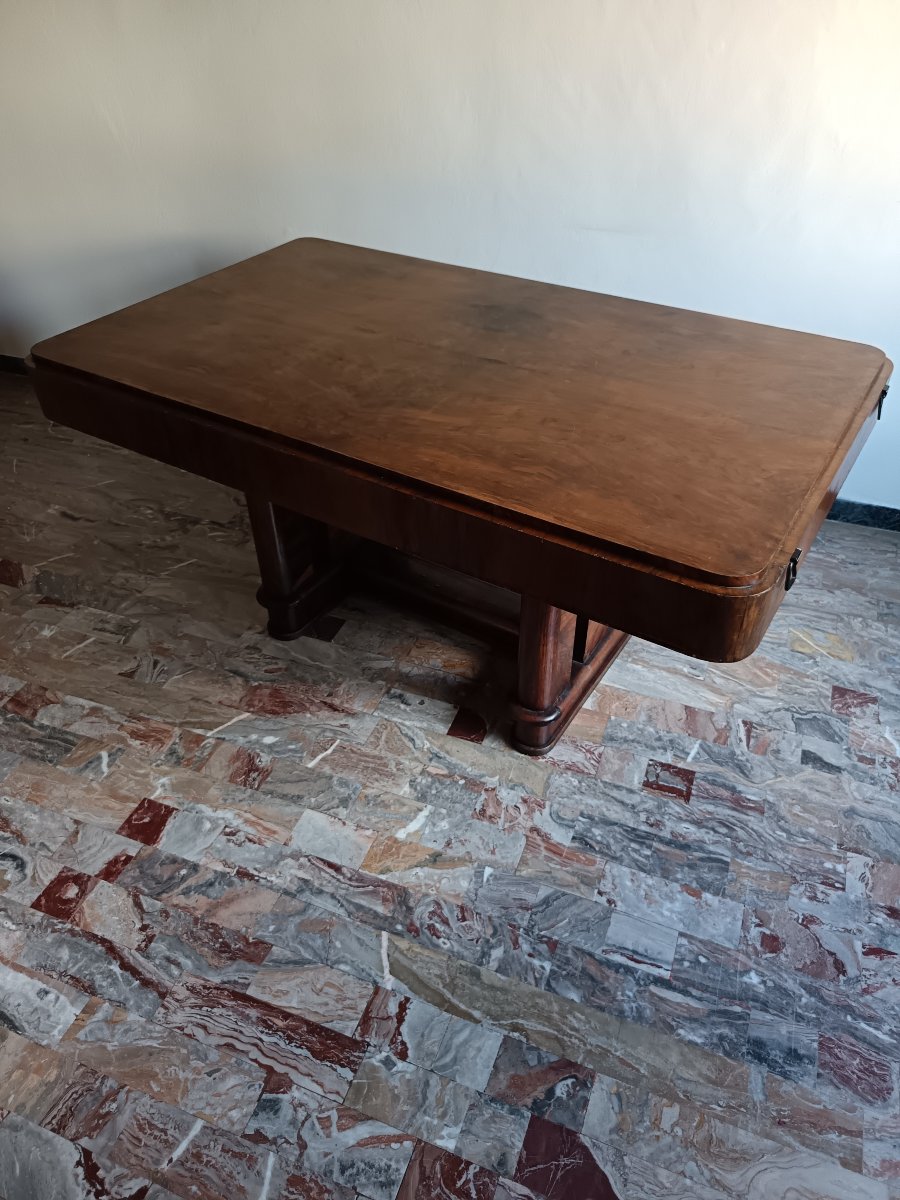 Table rationaliste italienne de 1940 Art Decò en noyer