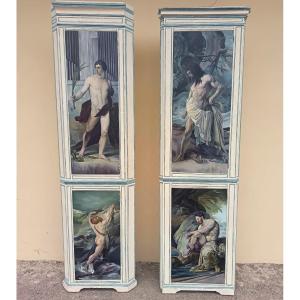 Paire d'encoignures en bois de 1850 provenant d'un palais noble avec 4 peintures d'Hayez