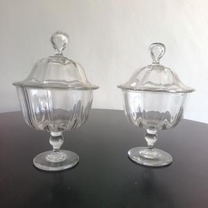 Paire de boîtes avec couvercle en verre soufflé de Murano en 1920