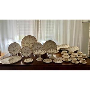 Service de table ceramique de 1850 nommé Louis XV