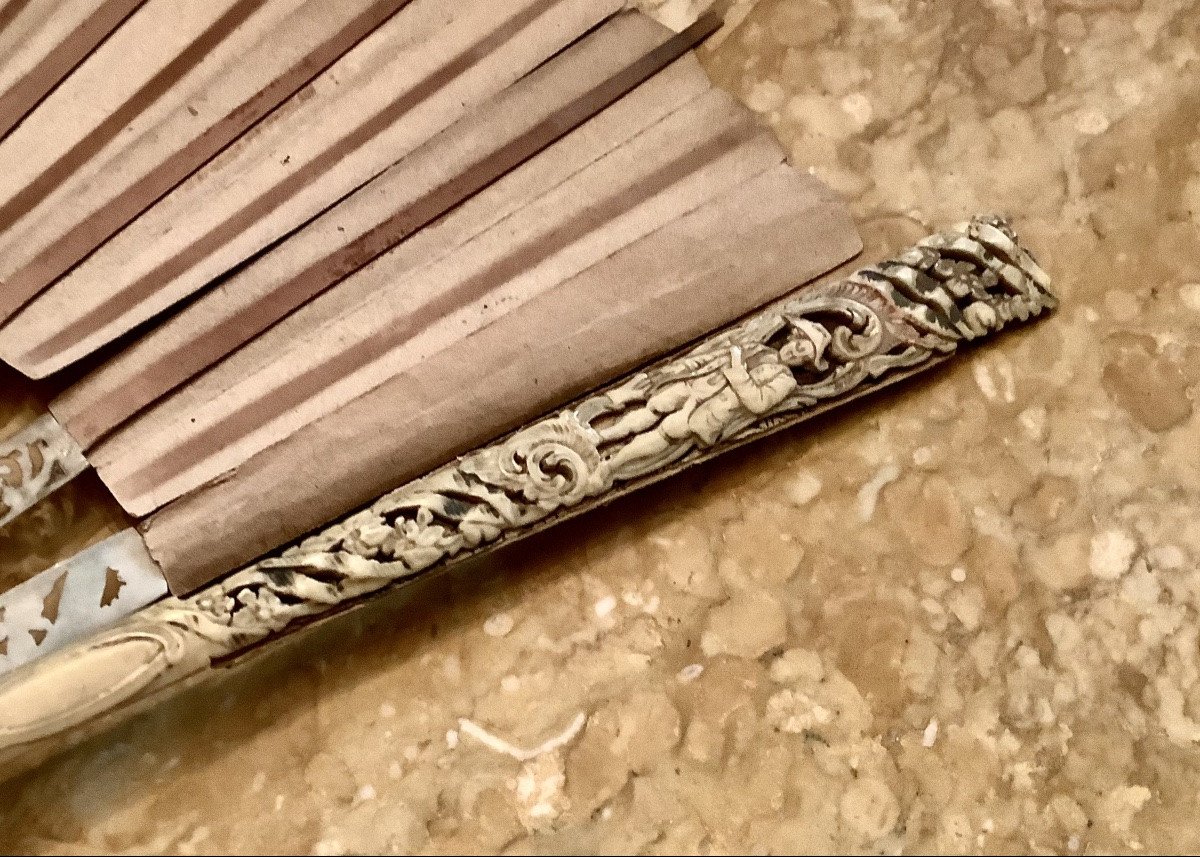 Louis XV Period Fan Without Decoration -photo-2