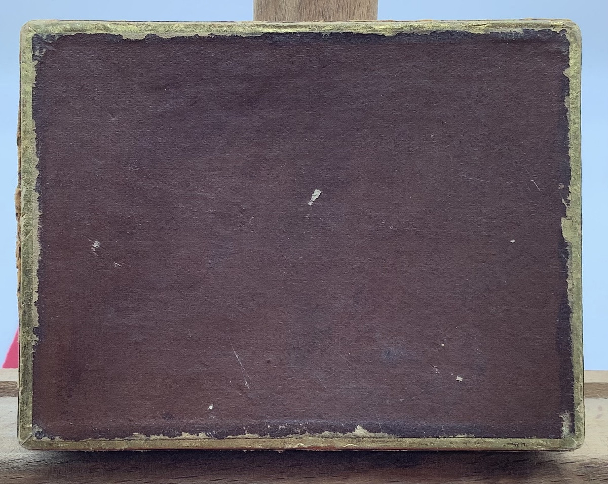 45_ Paire de petites boîtes  cartonnées ,avec fixės sous verre-photo-1