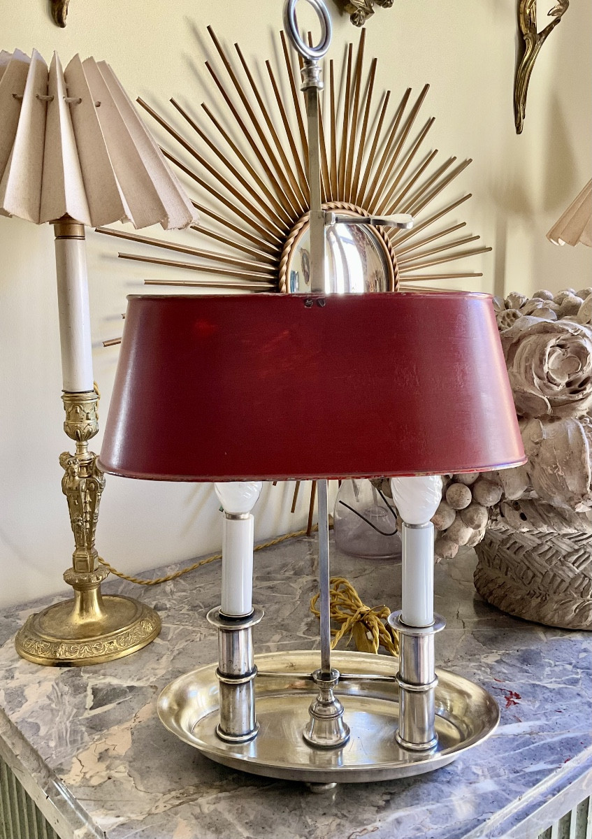 Lampe bouillotte en métal argenté de forme ovale 