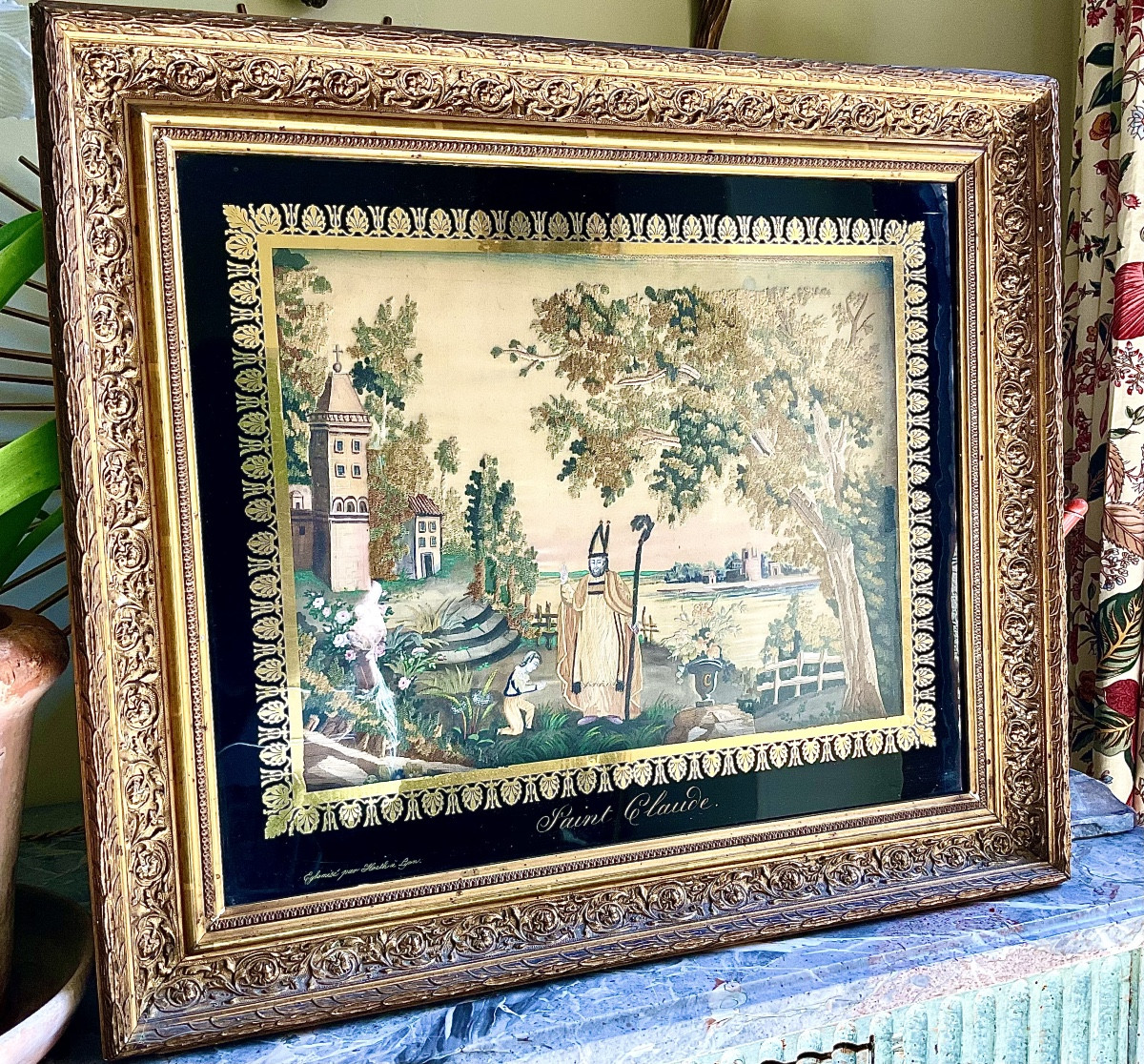 Broderie sous verre eglomisė au point de chenille représentant Saint Claude 