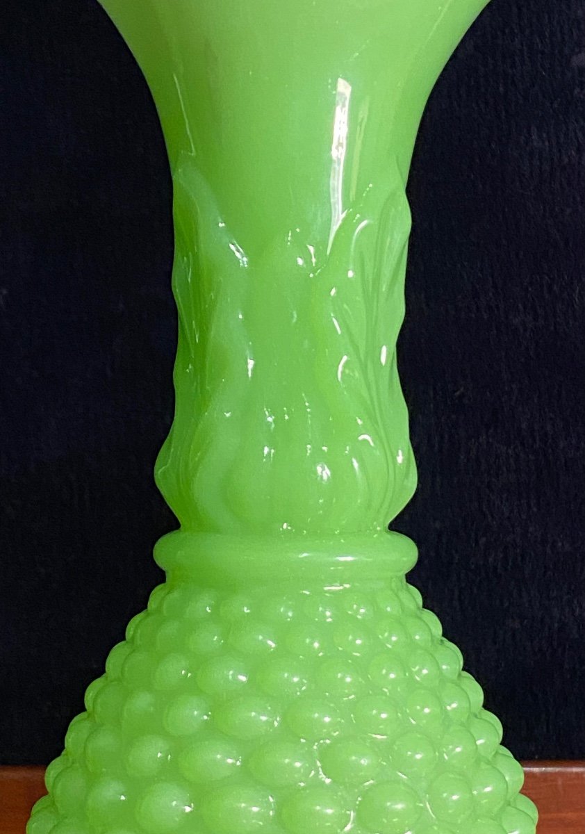 Paire De Vases Modèle Ananas En Opaline Vert Manufacture De Baccarat Milieu XIXeme Napoléon III-photo-3