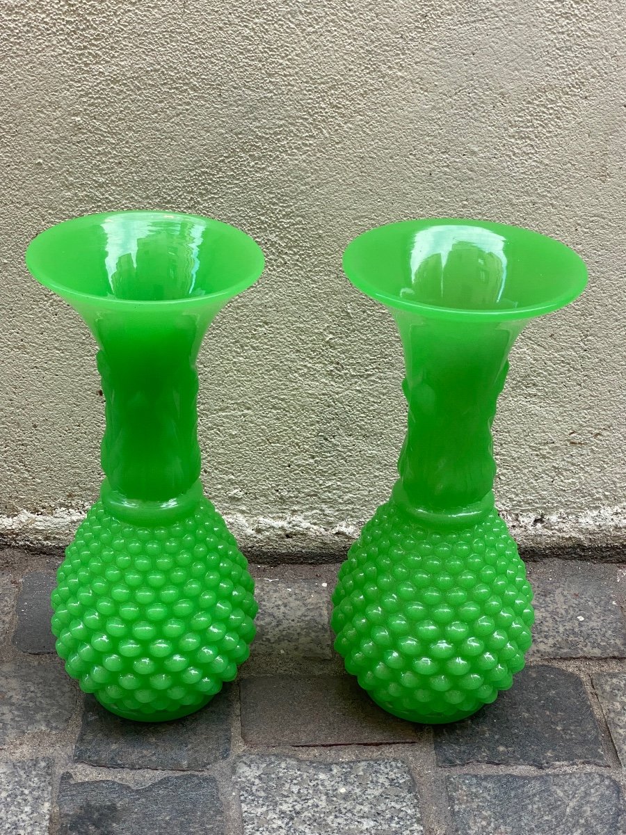 Pair Of Pineapple Model Vases In Green Opaline Manufacture De Baccarat Mid XIXth Napoleon Ii-photo-2