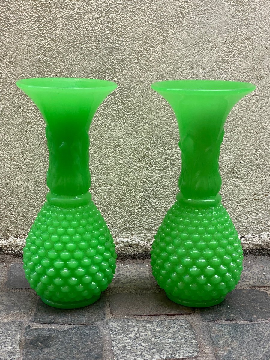 Pair Of Pineapple Model Vases In Green Opaline Manufacture De Baccarat Mid XIXth Napoleon Ii-photo-3