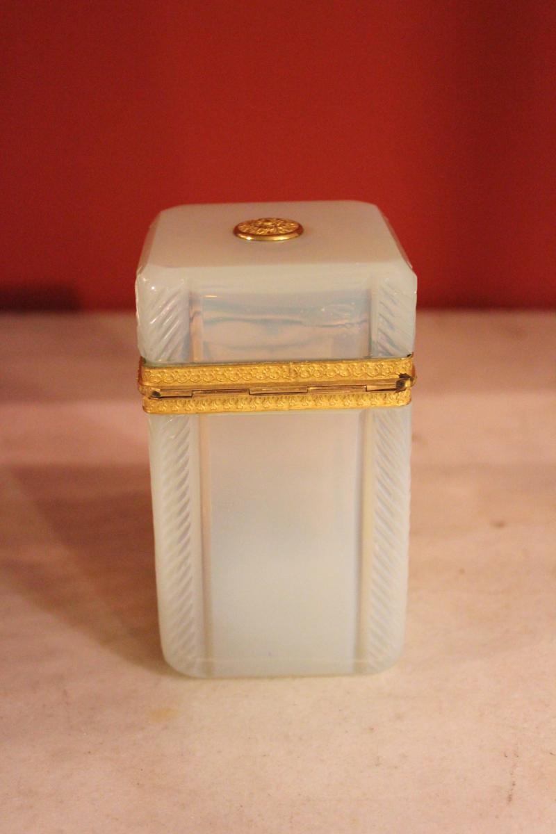 In Soapy Box Opaline. Charles X-photo-2