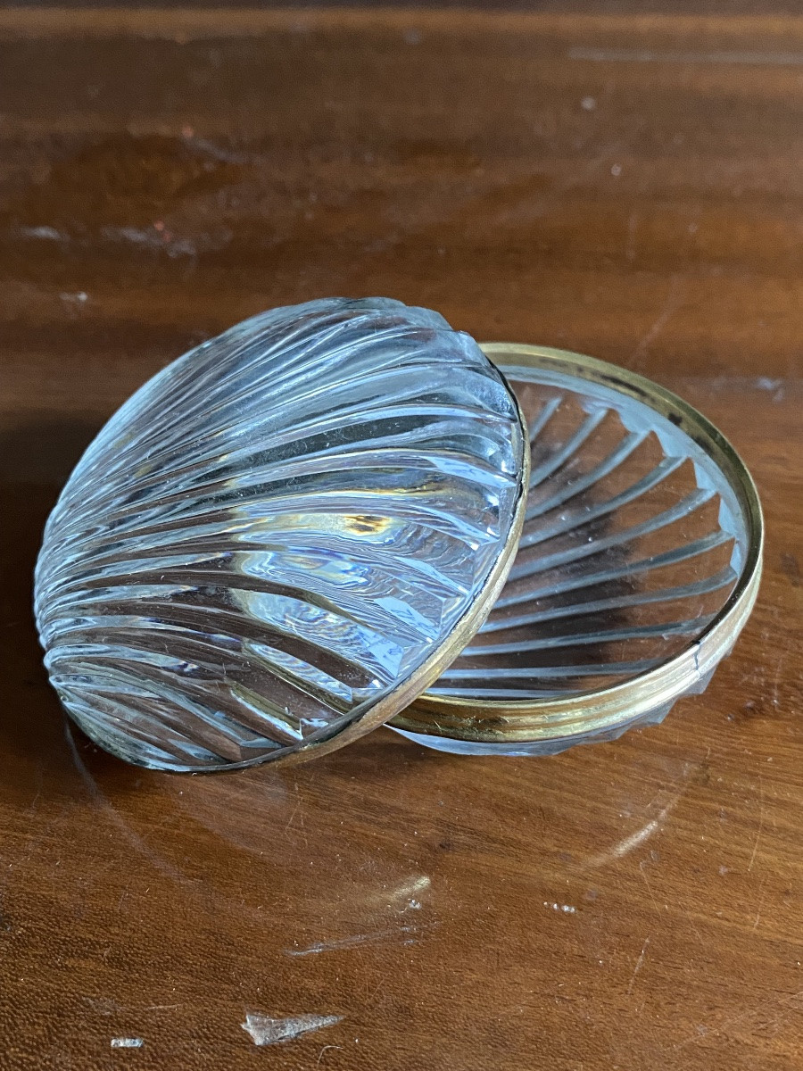 Boîte à mouche en cristal taillé en forme de coquille St Jacques XIXeme époque Charles X.-photo-3