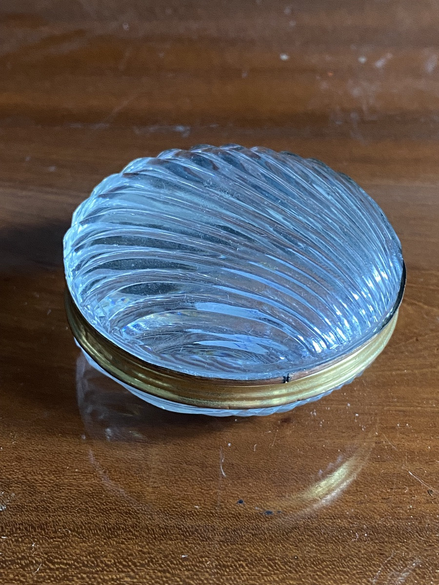 Boîte à mouche en cristal taillé en forme de coquille St Jacques XIXeme époque Charles X.-photo-3